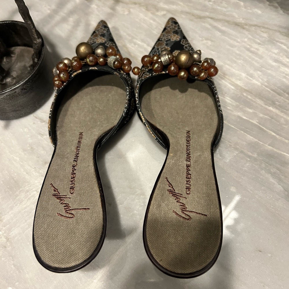 Giuseppe Zanotti Mules